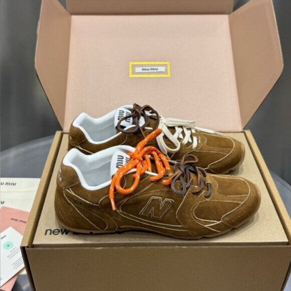NEW MiuMiu x New Balance 530 Casual sneakers - Picture 1 of 6